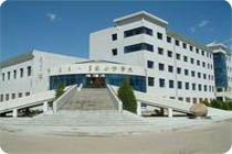 内蒙古大学蒙古学学院　